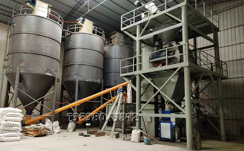 河南年產(chǎn)15萬噸干粉砂漿成套設(shè)備多少錢？生產(chǎn)時(shí)需要注意哪些？（附帶產(chǎn)品圖片）